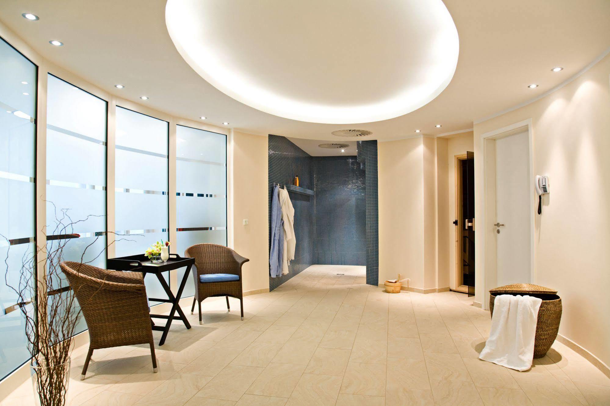 Hotel Sonne Rheda-Wiedenbrück Dış mekan fotoğraf